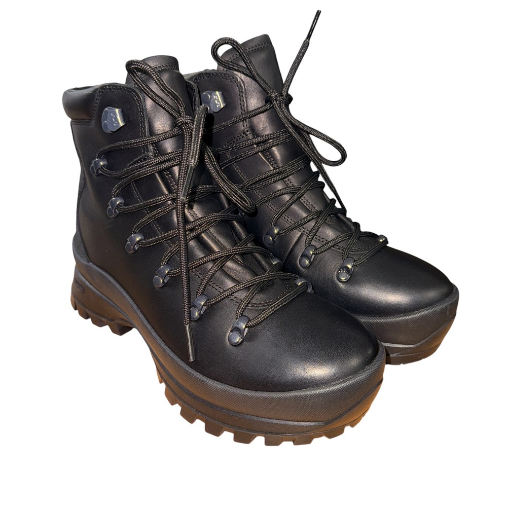 NEW Merrell J068118 Hiking Boots Womens 9 Mid Top Black Leather Vibram Lug Sole